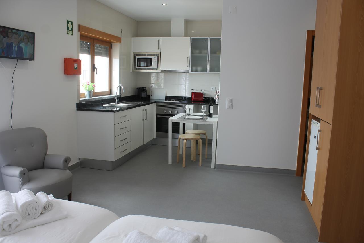 Maria Violeta Tourism Apartment Cadaval Esterno foto